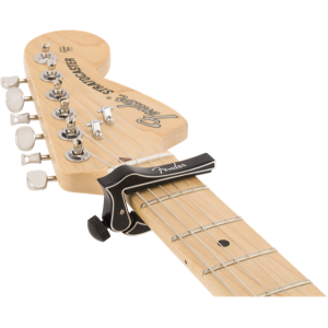 Fender 0990409000 Dragon Capo - Black