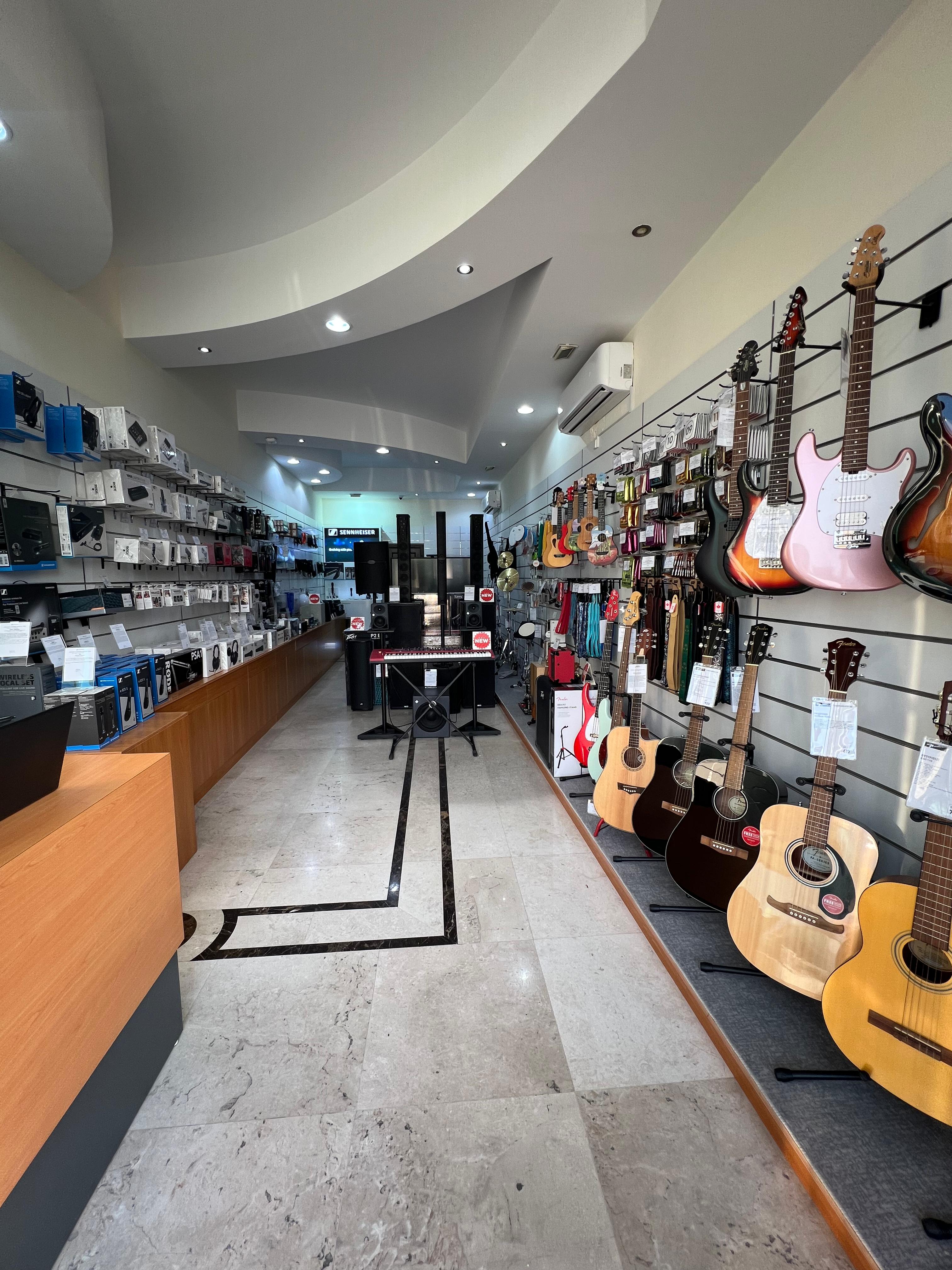 Oman music store